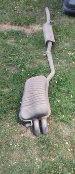 Prodám výfuk na škoda Octavia 1 4x4 - 5