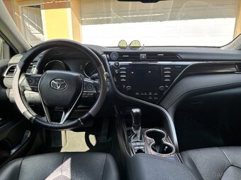 Prodám Toyota Camry 2,5 hybrid - 5