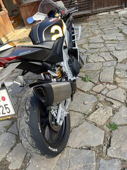 Aprilia RSV - 5
