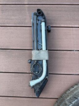 SET Rezerva-Držák-hever-VW Multivan T5 T6-T6.1 - 5