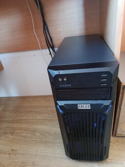 Prodám herní PC +volant - 5
