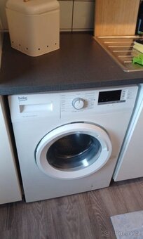 Bílá linka Ikea se spotřebiči,6158 - 5