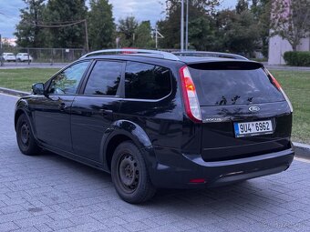 Ford Focus 1.8 92 kW, r.v. 2009, kombi, benzín - 5