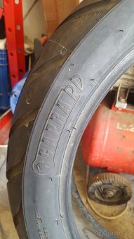 Moto pneu r 17 - 5
