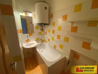 Hodonín, pronájem bytu 3+1, částečně zařízený, 82m2 - byt - 5