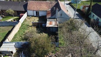 Prodej rodinného domu v Břežanech - 5