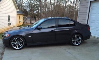 Bmw e90 330d - 5
