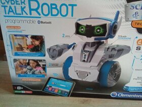 Clementoni Robot CYBER mluvicí
- 5