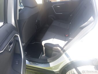 Toyota rav4 hybrid - 5
