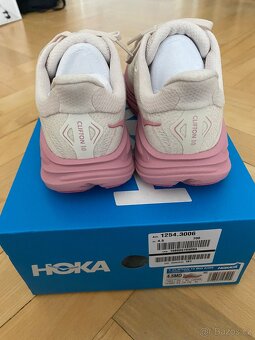 bezecke boty HOKA clifton 10 - 5