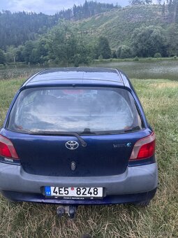 Toyota Yaris 1,0 VVT-i 50 KW r.v.2000 - 5