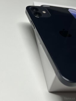 Apple iPhone 12, Black - 5