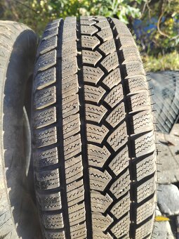 Prodám téměř nové zimní pneu 175/65/14 Goldline Winter - 5