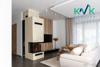 Nízkoenergetický, prostorný bungalov 5+kk s bazénem - 5