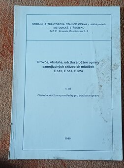 Prodám originální knihy k samojízdným kombajnům Fortschritt - 5