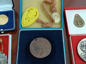 1. Pamětní medaile, vyznamenání - 5