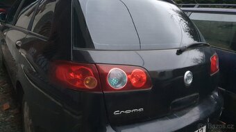 Fiat Croma v nedobrém stavu - 5