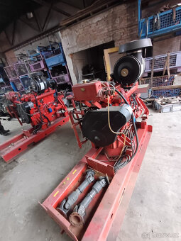 Stabilní motor Scania. r.v. 2002 - 5