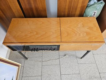 Gramoradio Tesla 1129A - 5