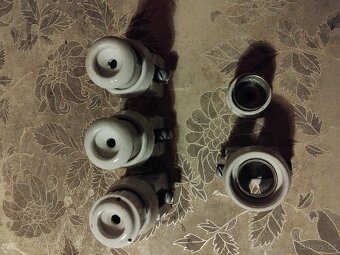 PORCELÁNOVÉ SPODKY - 5