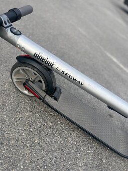 Koloběžka ninebot - 5