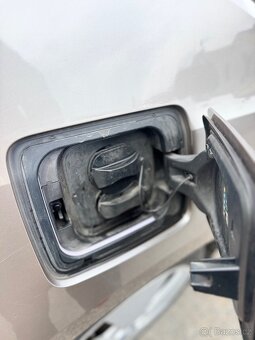 BMW i3, Hybridní Elektro + Benzín Ojeté, 7/2014, 171 000 km - 5