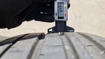 Letní pneu 225/40/18 Falken - 5