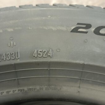 205/55/16 Pirelli - 5