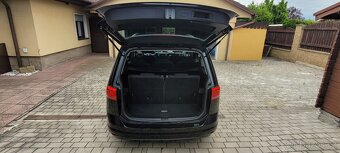 VW Touran TDi 2017 7 sedaček NAVI KESSY PARK.KAMERA ACC - 5
