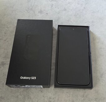 Samsung Galaxy S23 256 GB, TOP stav - 5