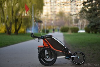 Sportovní vozík Thule Cross 1 s příslušenstvím. - 5