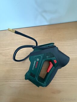 Aku kompresor Bosch Universal Pump 18V 0603947100 - 5