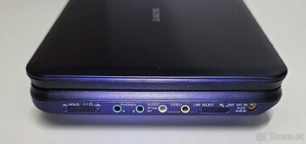 Přenosný DVD přehrávač SONY - 5