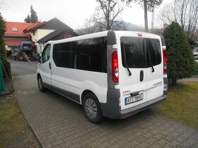 opel vivaro  lonc 2,0 81kw  9 mist .super stav - 5