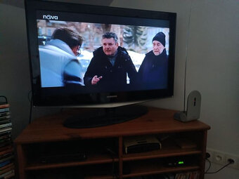 LCD televizor 37" Samsung + set top box AntexPlus - 5