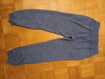 Chlapecké tepláky velikost 140-146 - 5