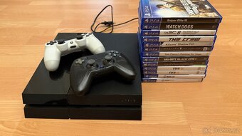 Prodám PlayStation 4 (PS4) + 13 her + 2 ovladače - 5