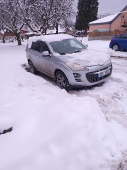 Peugeot 4007 - 5