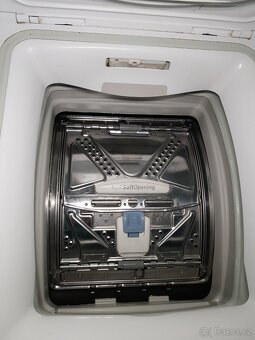 pračka s vrchním plněním zn. Whirlpool A+ třídy - 5