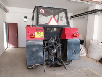 Traktor 8011 - 5