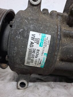 Kompresor klimatizace VW 5n0820803 - 5