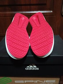 Prodám úplně nové botasky ADIDAS v.37 - 5