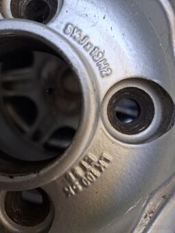 Felicia Pickup Borbet disky a zimní gumy 7 mm - 5