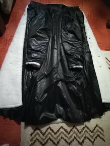 Nenošený maxi kabát s kožíškem - 5