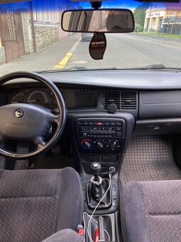 Opel Vectra B 16V 2.0 benzín 100 kw rok 1997 - 5