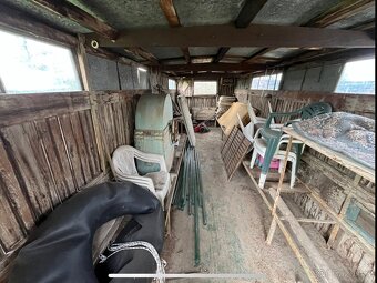 Maringotka/včelín - 5