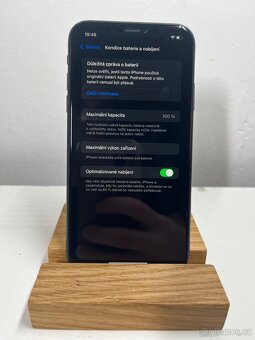 iPhone XR 128 GB, 100 % baterie - 5