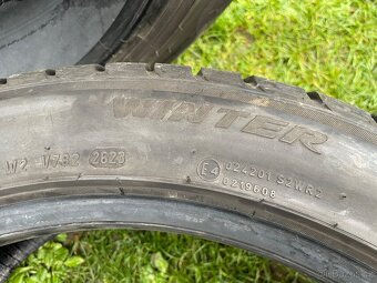 Pirelli 245/45R19 zimní - 5