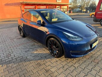 Tesla model Y performance - 5