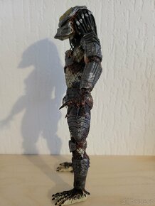Boar Predator - Neca figurka - 5